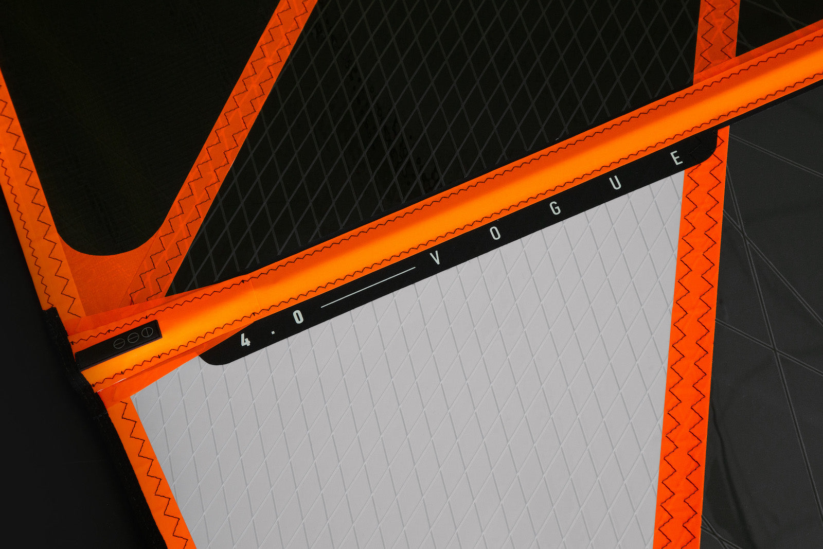 Vogue HD Y31 detail 6